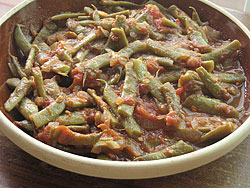 GREEN BEANS AND TOMATOES